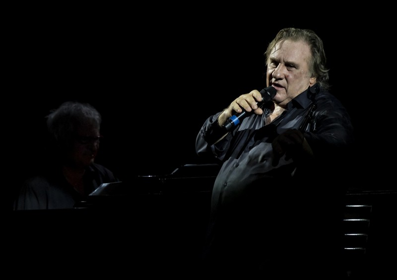 Depardieu Chante Barbara